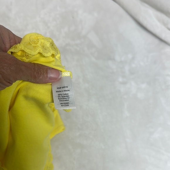 Coldwater Creek Yellow Lace Trim Tank Top - Picture 5 of 9